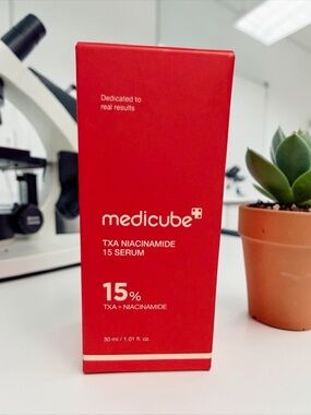 Medicube TXA Niacinamide 15% Serum - Red